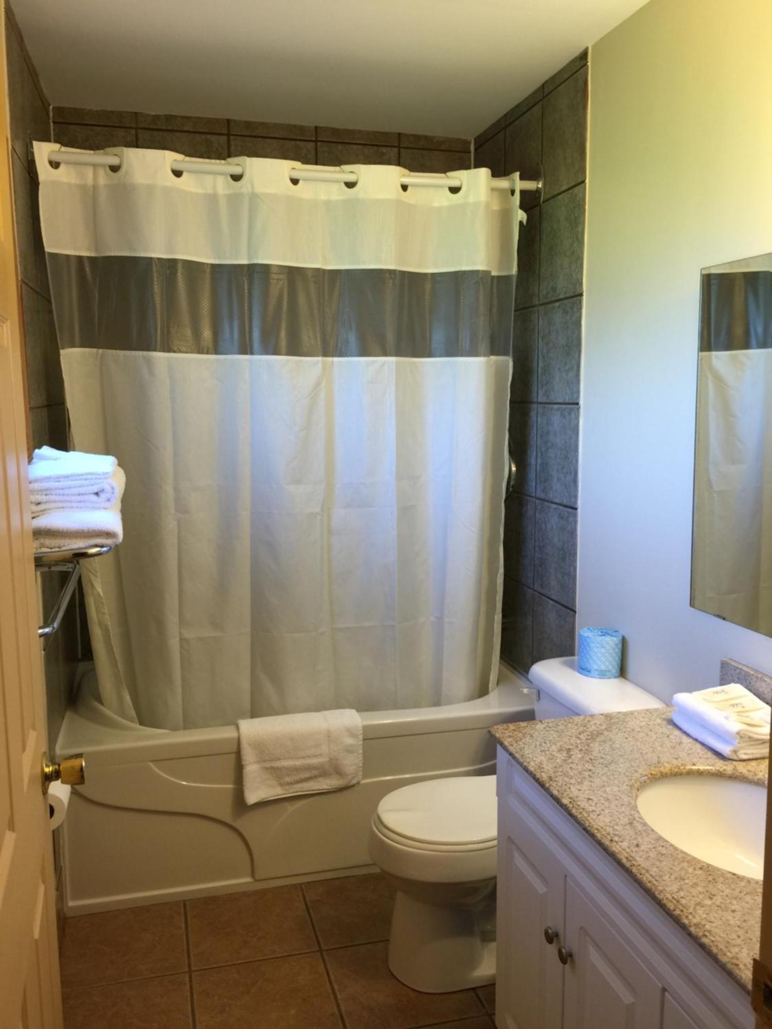 Masterson'S Motel ナパニー 部屋 写真